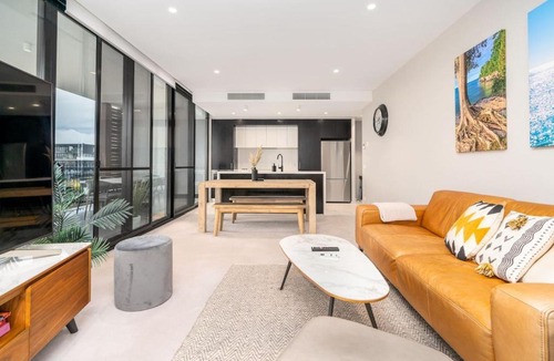 Kingston Apartment | Kingston Foreshore Paradise - 2BR