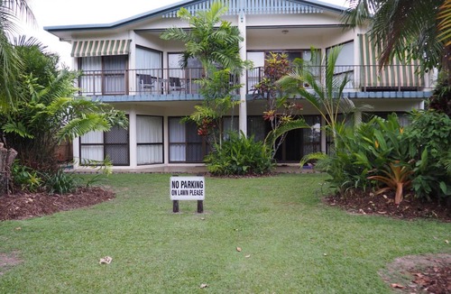 Wongaling Beach Apartment | Kirrama 2