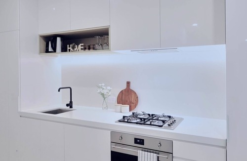 Box Hill Apartment | KozyGuru | Box Hill | Chic and Close to It All