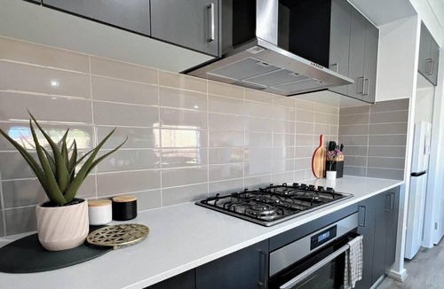 Pakenham House | KozyGuru | Pakenham | Comfortable 4-Bedroom House