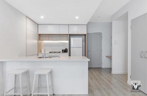 Penrith Apartment | KOZYGURU Penrith Cosy 2BED 2BATH APT + FREE Parking NPE081