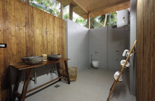 Kumta Hotel | Kurma Private Beach