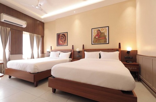 Tarapith Hotel | la mishika