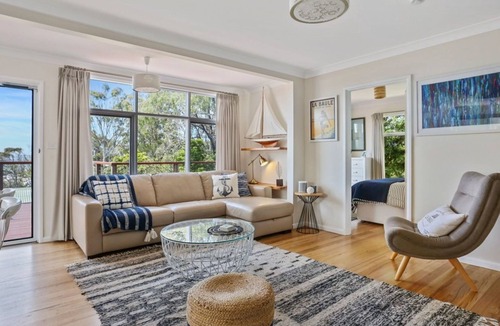 Pambula Beach House | La Plage - Enjoy a break by the sea