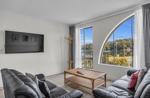 Merimbula Apartment | Lake View - Aquarius 2 Bedroom Apt