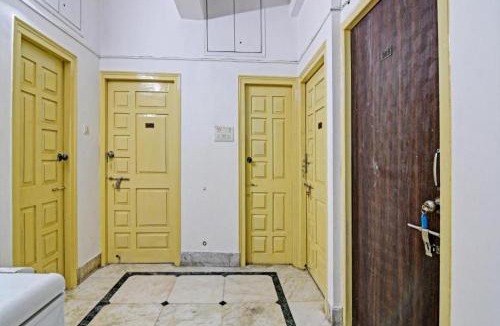 Salt Lake Hotel | Lake Wood Residency near City Centre