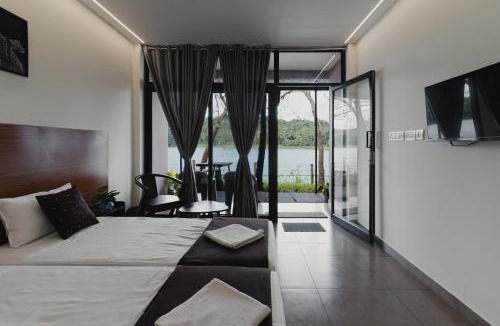 Wadakanchery Hotel | Lakedale Resorts