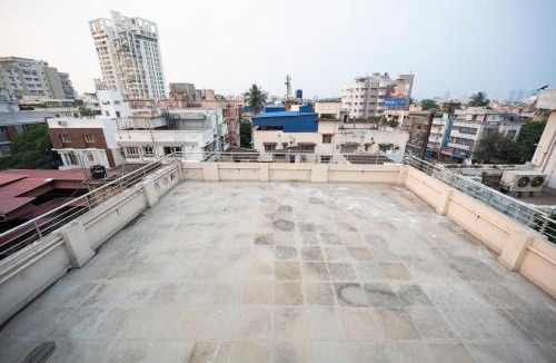 Kolkata Apartment | Lakeside Suites
