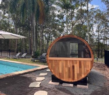 Mooloolah Valley House | Lakeview Cottage in Mooloolah Valley