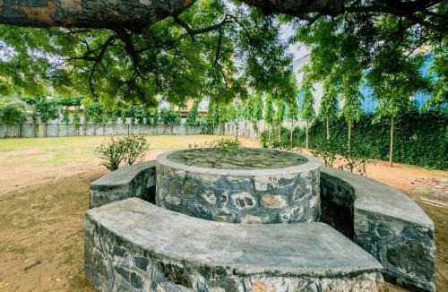 Vadanemelli Bed & Breakfast | Laksh Grand Stays