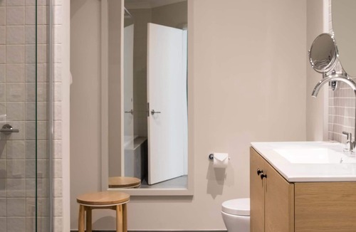Red Hill House | Lancemore Lindenderry Red Hill