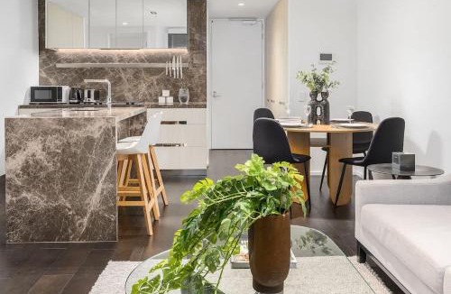 Melbourne Apartment | LaneStay - 2B2B Resort Living Pool Gym Parking