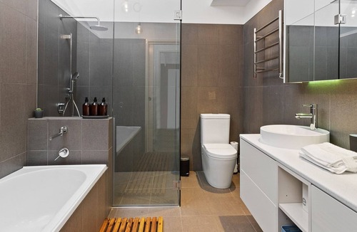 Port Melbourne House | Laneway Chill