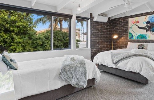 Port Melbourne House | Laneway Chill