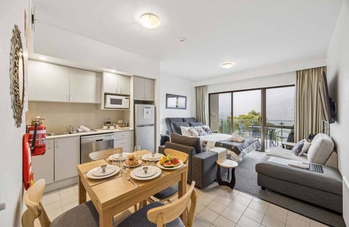 Thredbo Apartment | Lantern 22 - Balcony