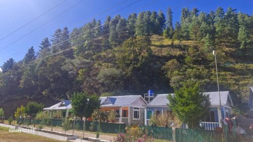 Bomdila Resort | Lanying Riverview Homestay