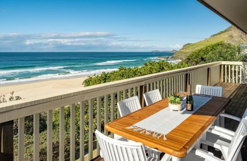 Blueys Beach House | Lawsons at Blueys
