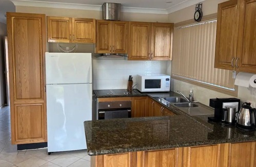 St. Georges Basin House | Le SHACK - Palm Beach - Full Wheelchair Access