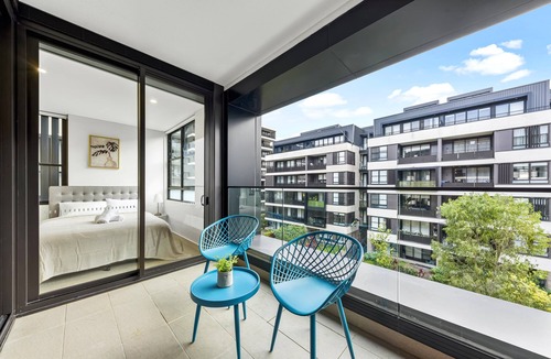 Leichhardt Apartment | Leichhardt Luxury Green 2 Bed Apt w/free parking