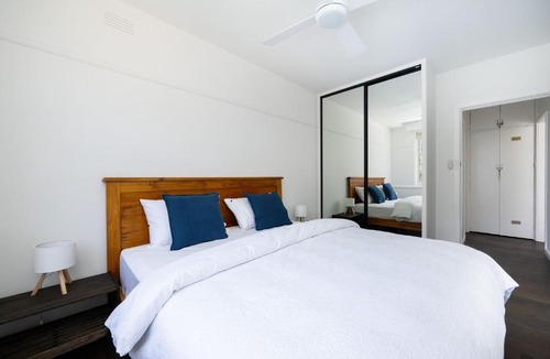 South Yarra Apartment | LeSecret, South Yarra