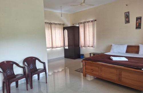 Wellington House | LexStays at Anughraha Coonoor