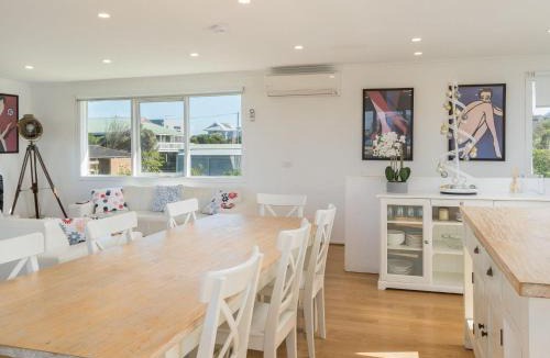 Surf Beach House | Licence to Chill
