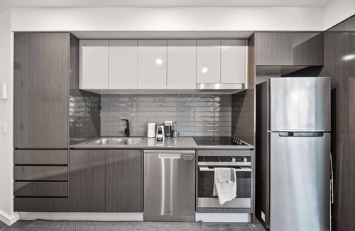 Gungahlin Apartment | Light-Filled 1-Bed Apartment with Pool & Gym