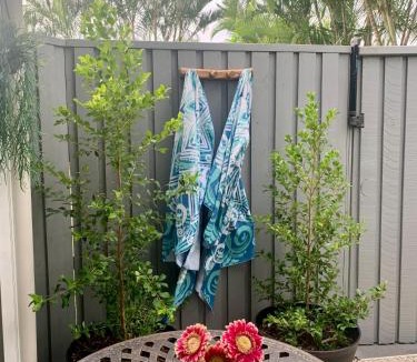 Mooloolaba Bed & Breakfast | Lillypilly Bed and Breakfast