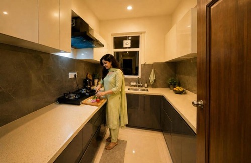Sector 39 Hotel | Lime Tree 1BHK Serviced Apartment - Medanta Medicity, Gurgaon