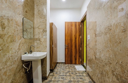 Vrindavan Hotel | Lime Tree Hotel and Banquet Vrindavan