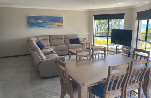 West Busselton House | Linga Longa, Central Busselton