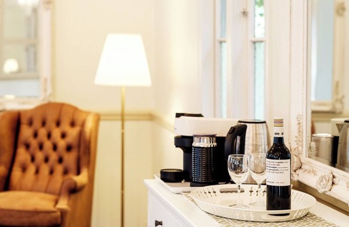 Maleny Cottage | Little White Chapel Boutique B&B Maleny