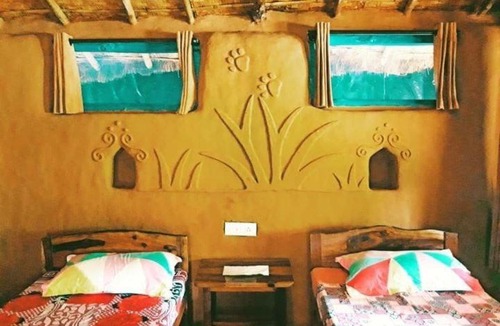 Bail Parao Other | LivingStone Campsite Jim Corbett