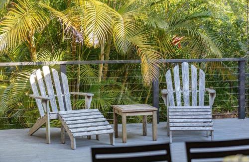 Elizabeth Beach House | Lizzie Bliss