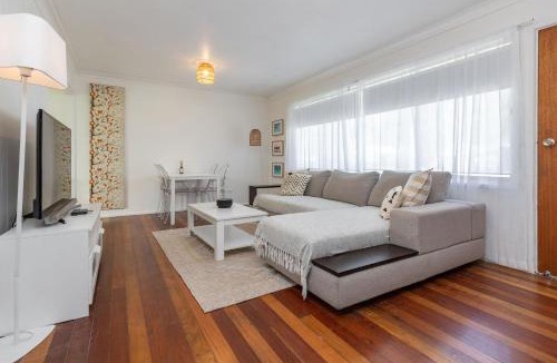 Elizabeth Beach House | Lizzie Shack