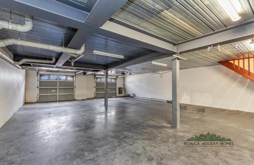 Echuca House | Llewoh on Crofton