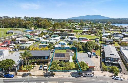 Narooma House | Location, Location, Location ! The Light House Cottage Narooma