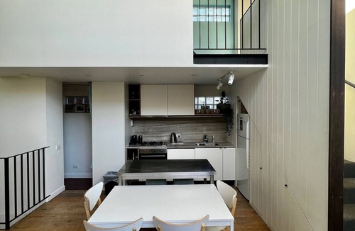 Brighton East House | Loft In Brighton East Village