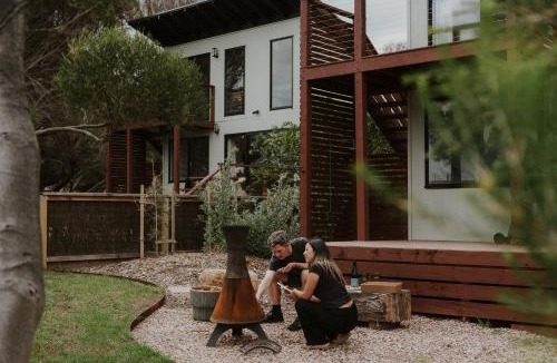 Sunderland Bay Villa | Longboarders Micro-Resort Phillip Island