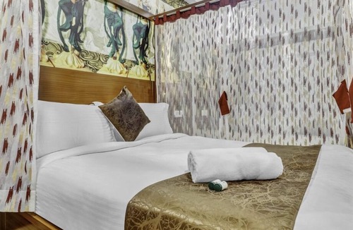 Kukatpalli Apartment | Lovely & Tidy - Where Luxury Meets Nature with a Penthouse