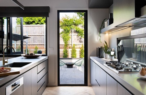 Daylesford House | Lux on Max- stunning design, amazing views