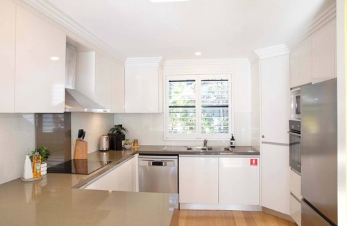 Woolloomooloo Apartment | Luxe Bright spacious, next CBD, walk to Harbour