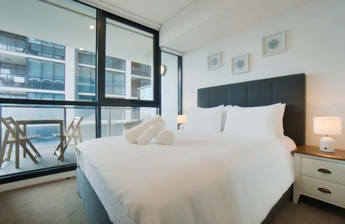 Adelaide Central Business District Apartment | Luxe CBD Retreat- 2BR Apt w Pool Gym Steam&Sauna