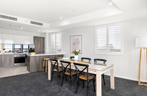 Forster Apartment | Luxurious apartment with homely feel The Cove 603