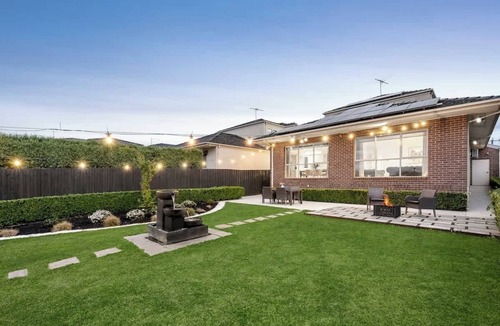Templestowe Lower House | Luxurious Georgian Style Family Home with Cinema