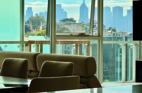 South Yarra Apartment | Luxurious, modern, amongst it all