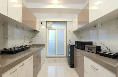 Borivali East Apartment | Luxury 3BHK Apartment For Business Traveller