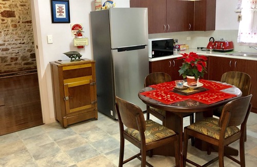 Wonoka House | Luxury accommodation in the Flinders Ranges