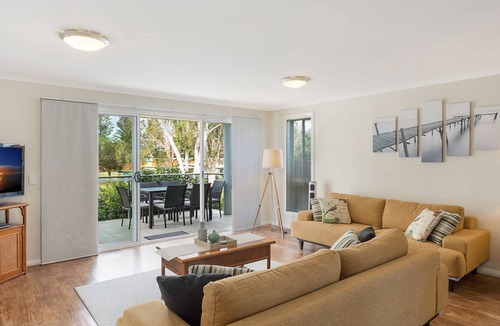 Narooma Apartment | Luxury Boardwalk Apartment - Unit 7