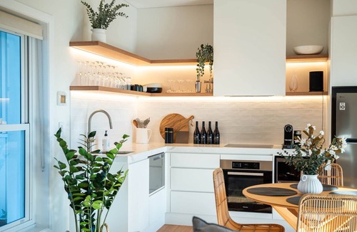 Willow Vale Villa | Luxury Coastal Vineyard Escape | All Villas | Crooked River Estate
